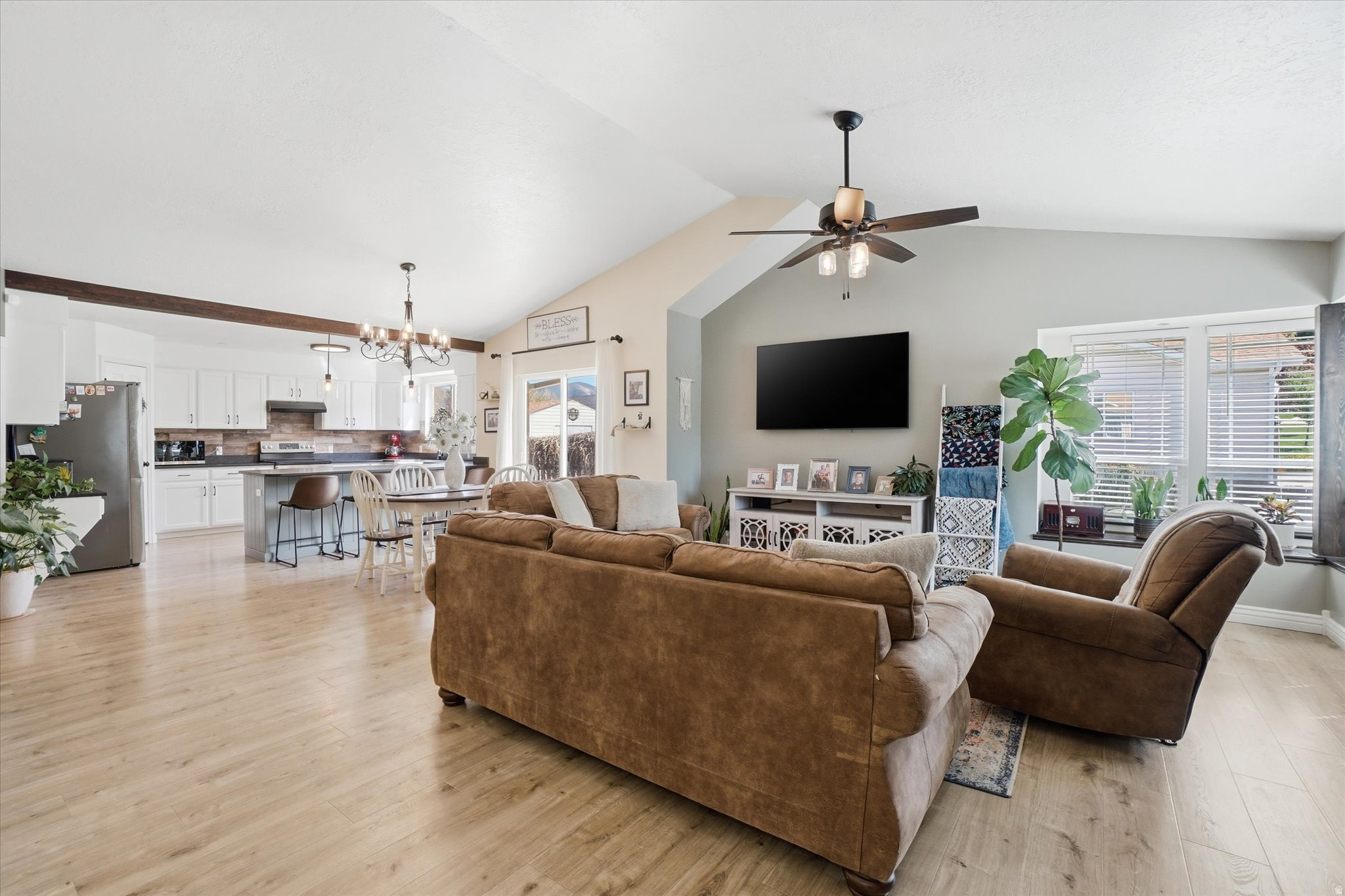 THREE MILE CREEK - Residential