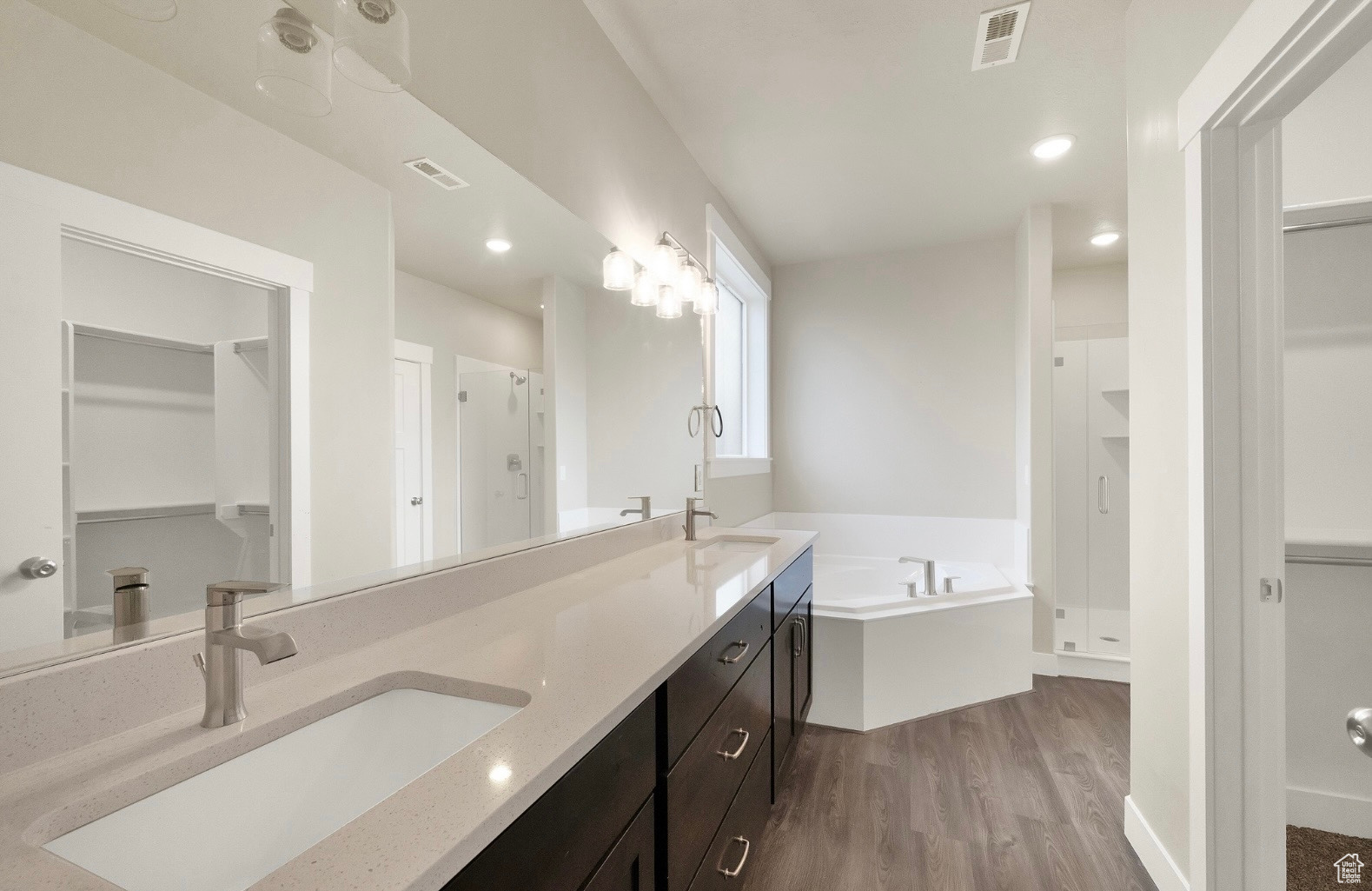 PANUNZIO FARMS - Residential