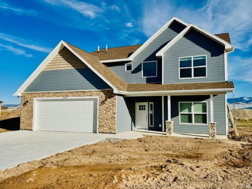 This must-see 3-bedroom, 2.5-bath recently completed home is located in one of Preston's newer subdivisions and offers an impressive list of upgrades. Highlights include custom cabinetry with under-cabinet lighting, a spacious butler's pantry, generously sized bedrooms, and an oversized garage. All appliances are included, including the washer and dryer. Schedule your showing today. You won't be disappointed.