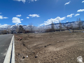 MAYLETT ESTATES - Land