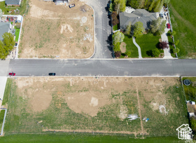 MAYLETT ESTATES - Land