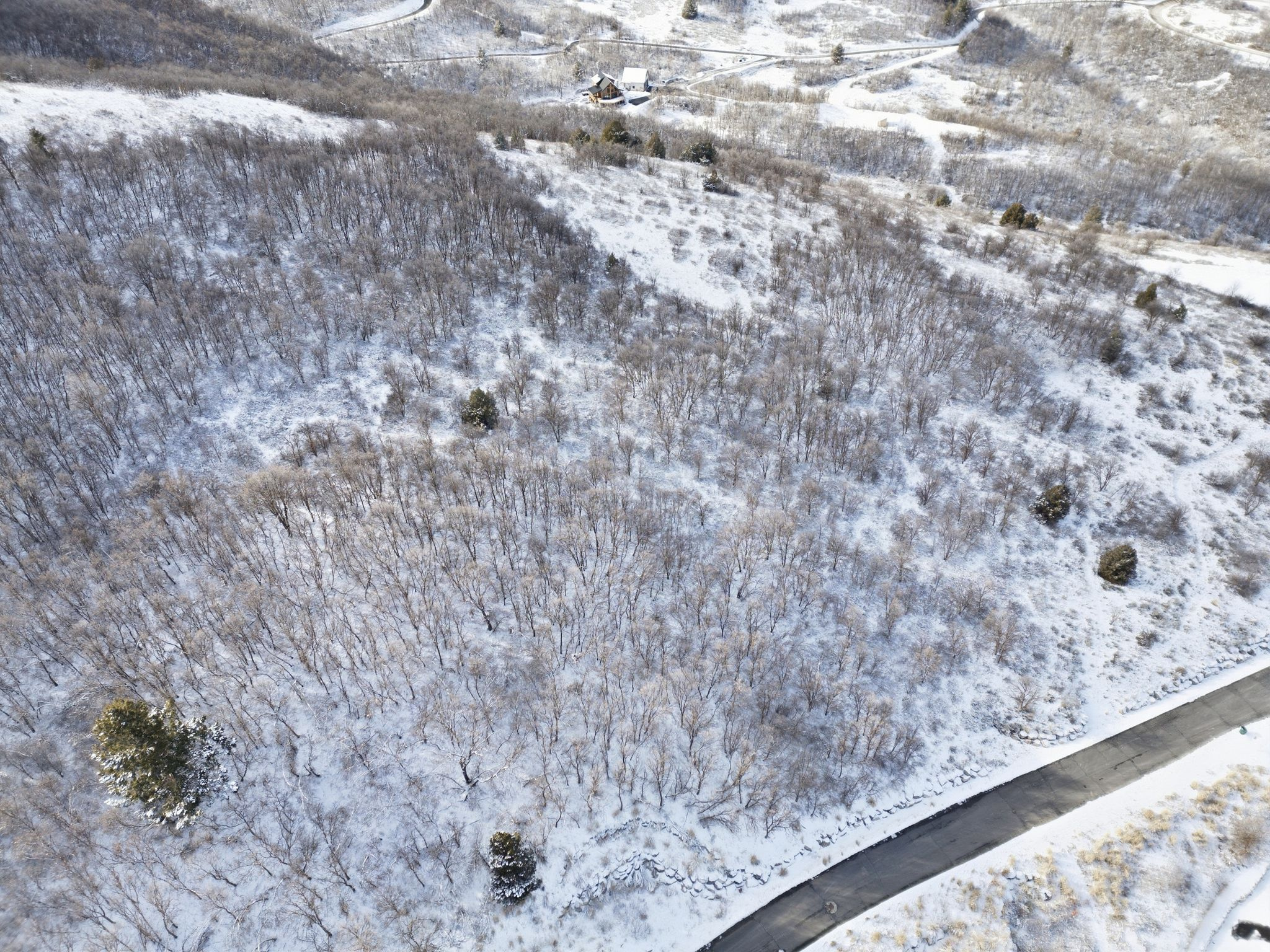 HAWKINS CREEK - Land