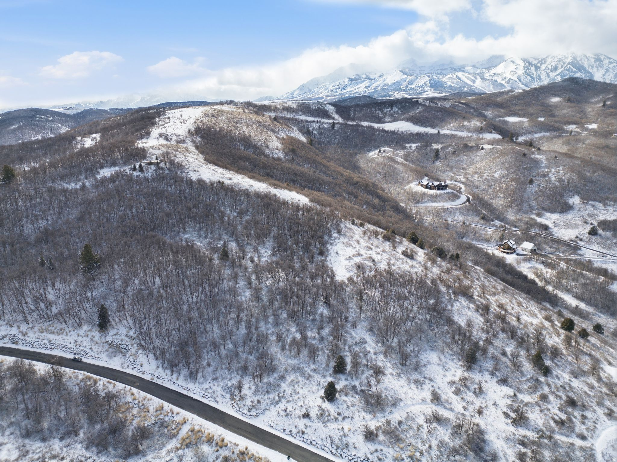 HAWKINS CREEK - Land