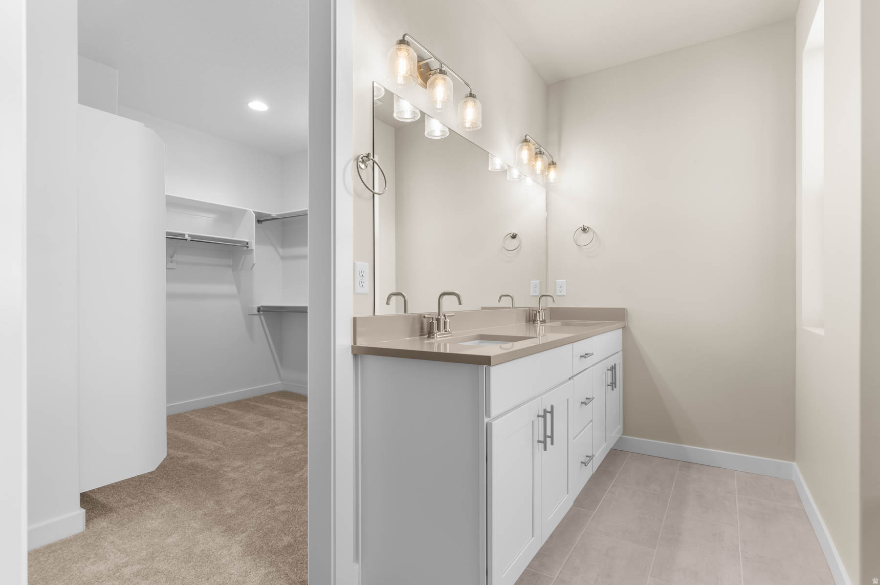 HOLBROOK E VILLAS 623 - Residential