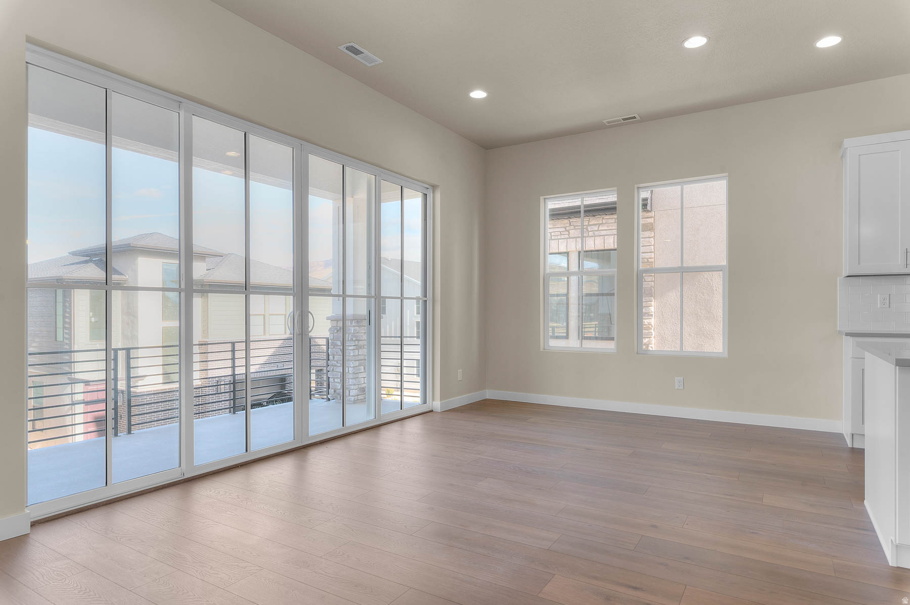 HOLBROOK E VILLAS 623 - Residential