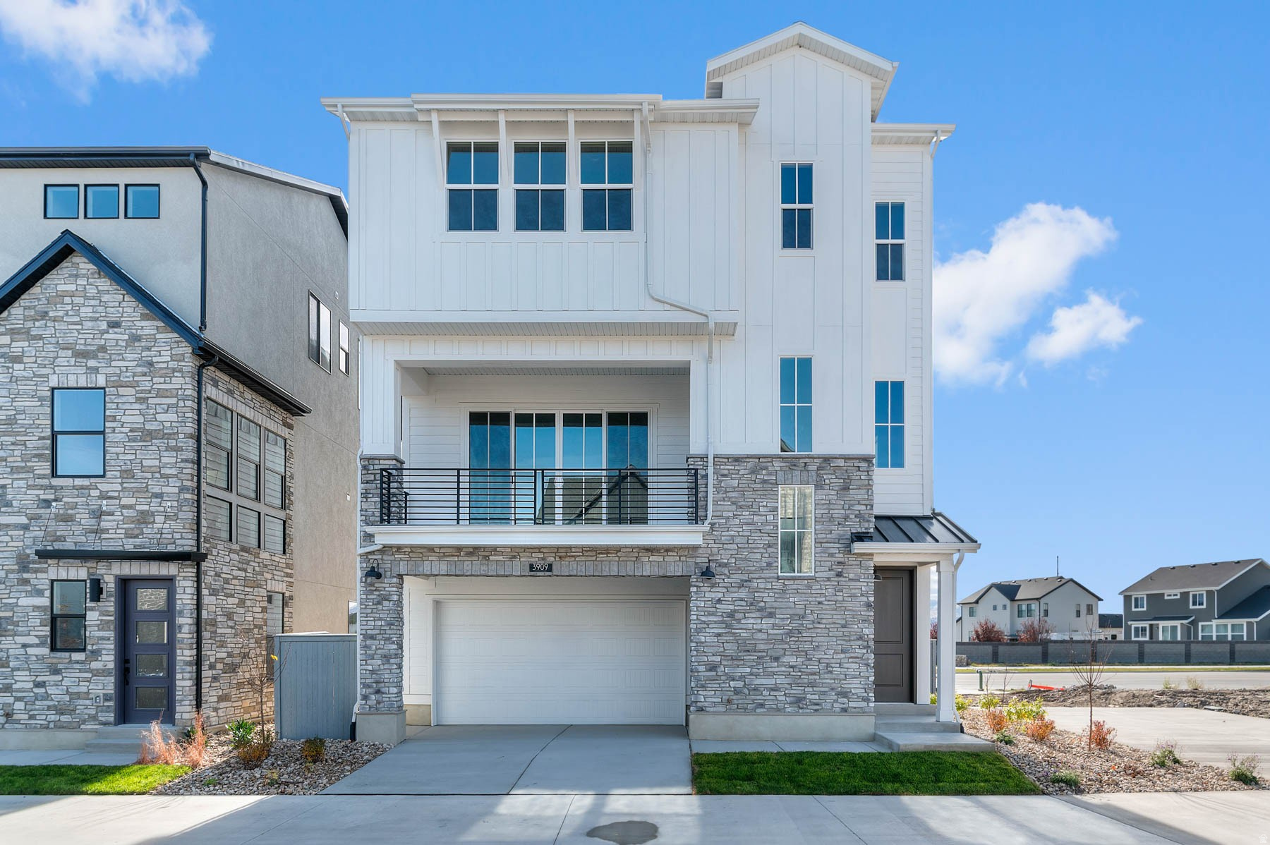 HOLBROOK E VILLAS 623 - Residential