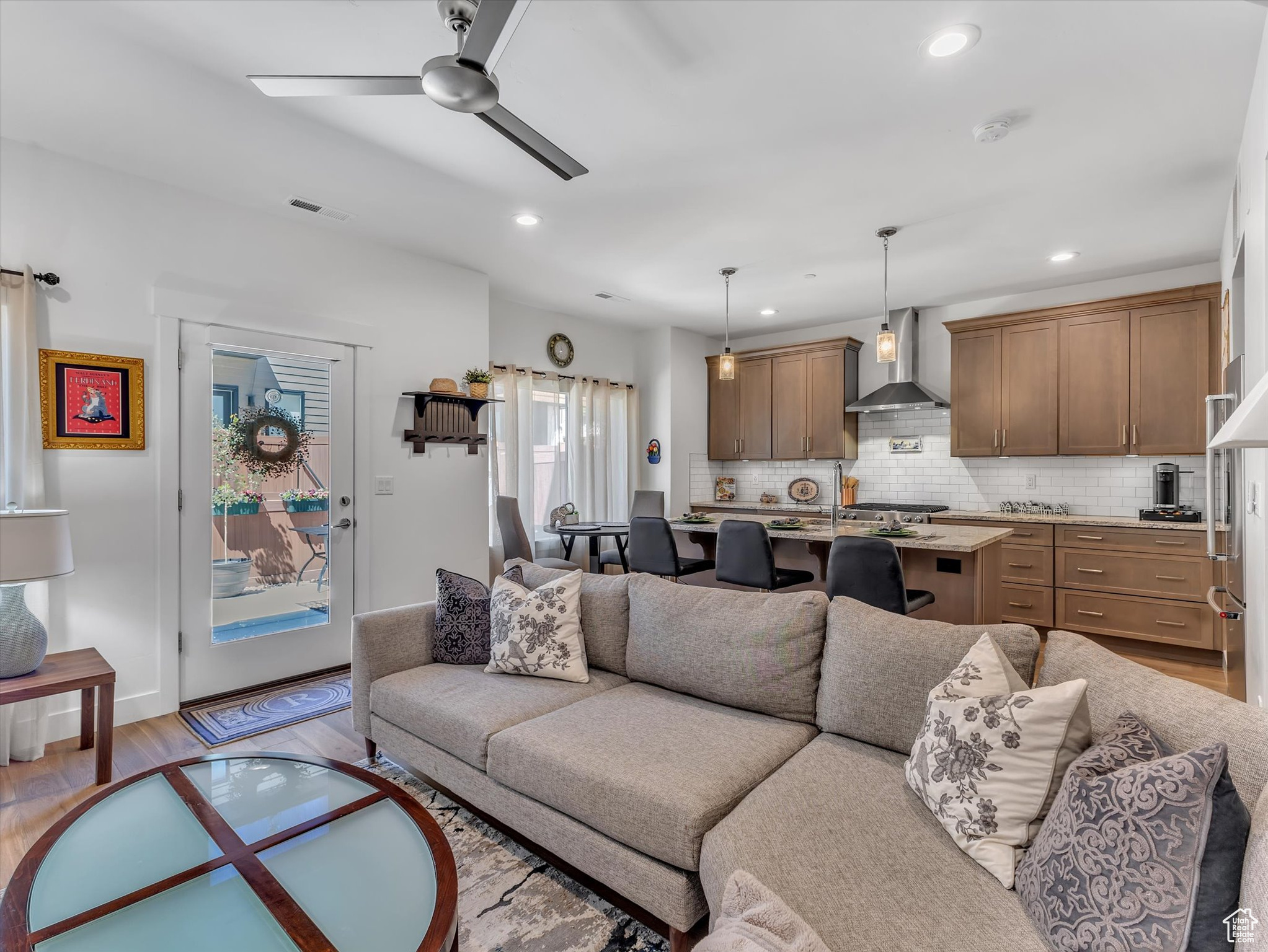 8257 N Sandalwood Ln, Park City, Utah image 1