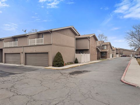 Tiny photo for 8732 S OAKWOOD CIR, Sandy, UT 84094 (MLS # 2132915)