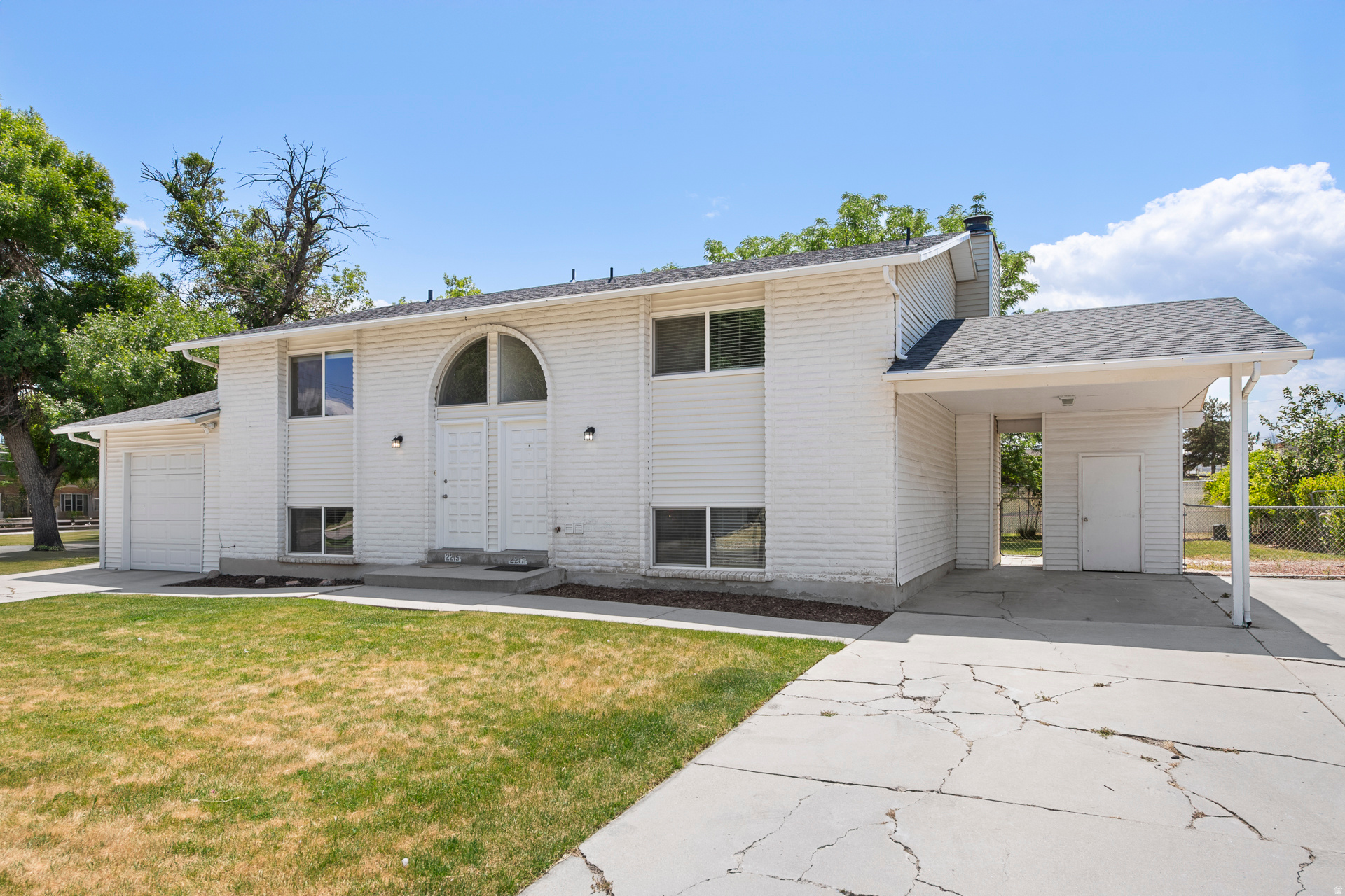 BONNIEBROOK ESTATES - Residential Income