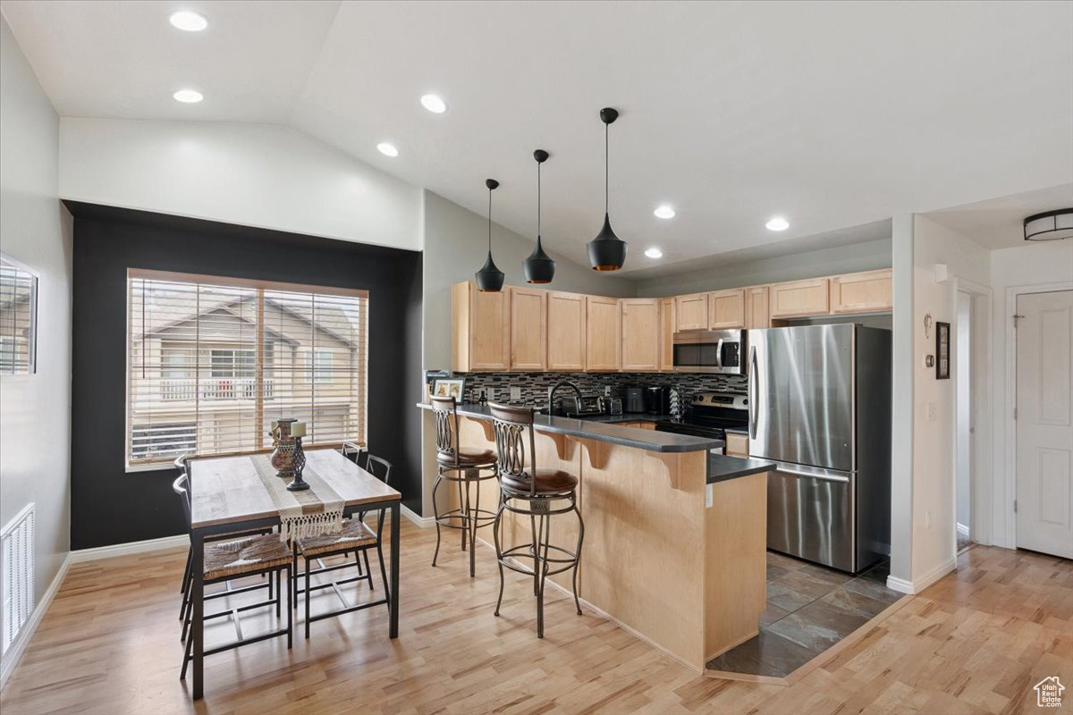 CASTLETON NORTH AT FOXBORO NORTH - Residential