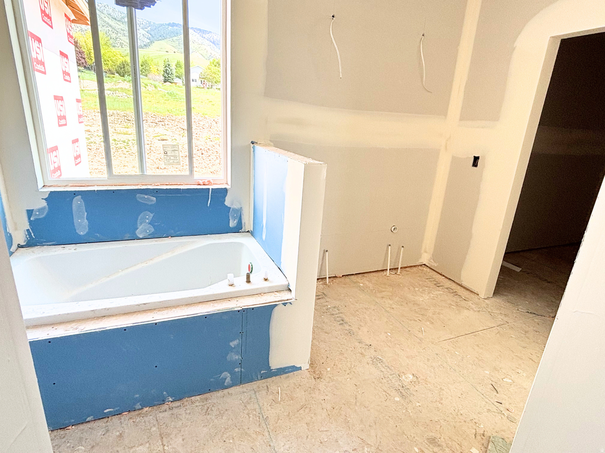 MOUNTAIN GATE SUBDVISION - Residential