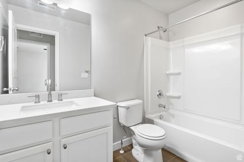 Tiny photo for 5371 W BOWSTRING WAY, South Jordan, UT 84009 (MLS # 2113337)