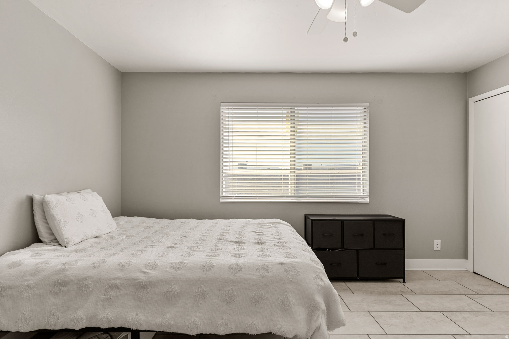 COLOR VIEW TH 1 - Residential