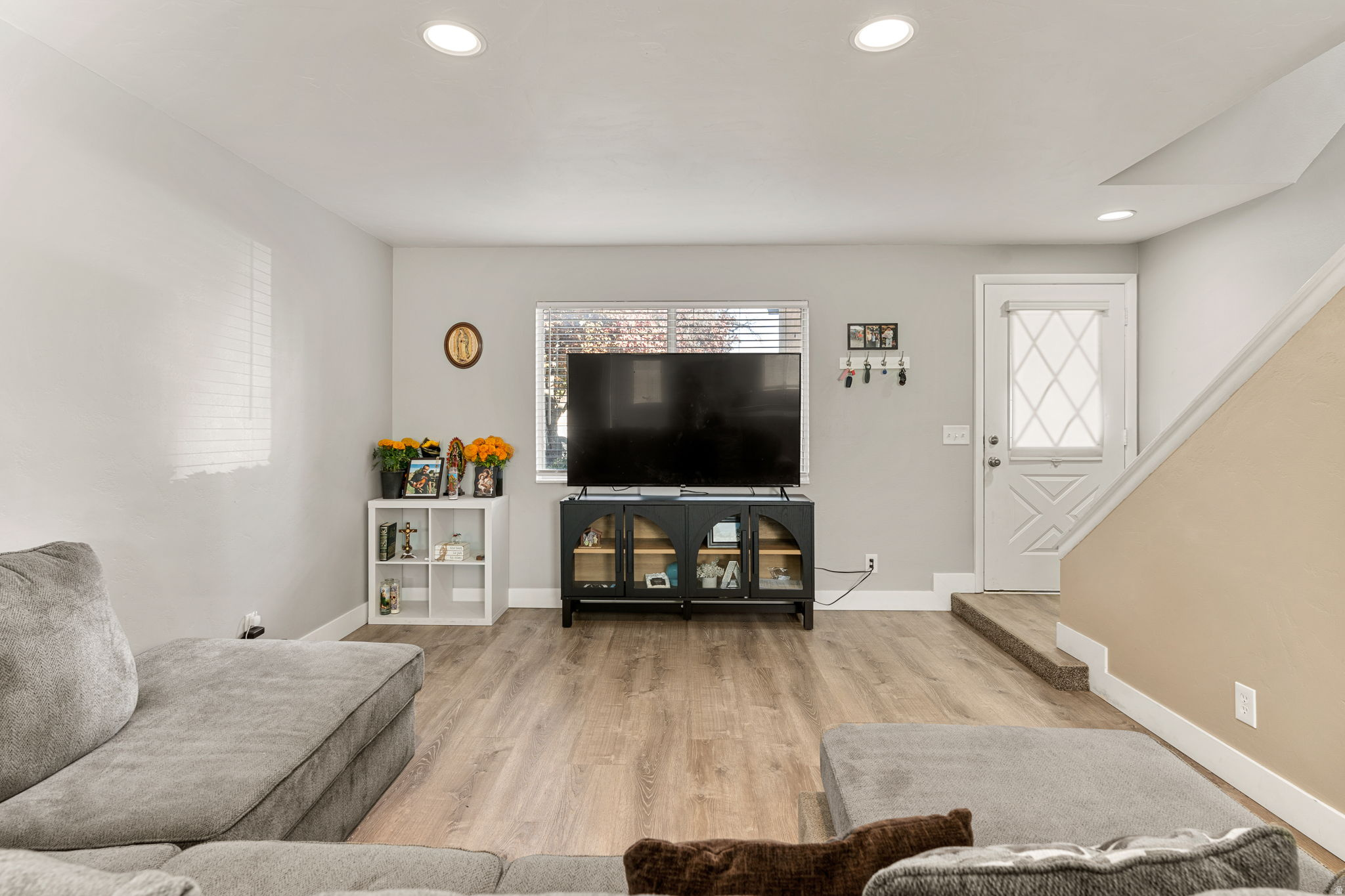 COLOR VIEW TH 1 - Residential