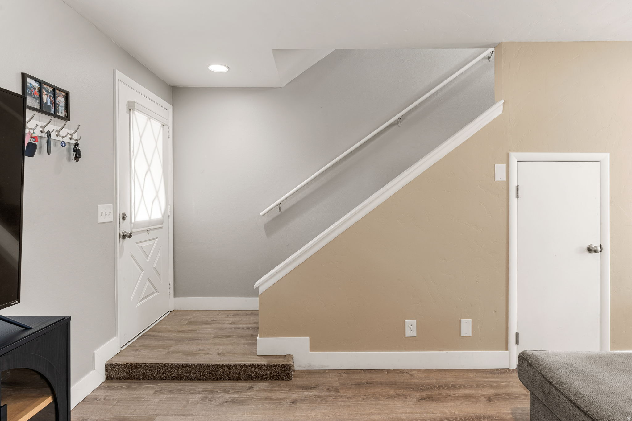 COLOR VIEW TH 1 - Residential