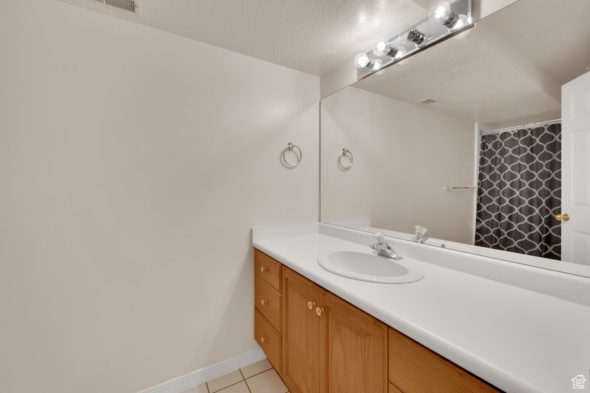 BEN COLT - Residential