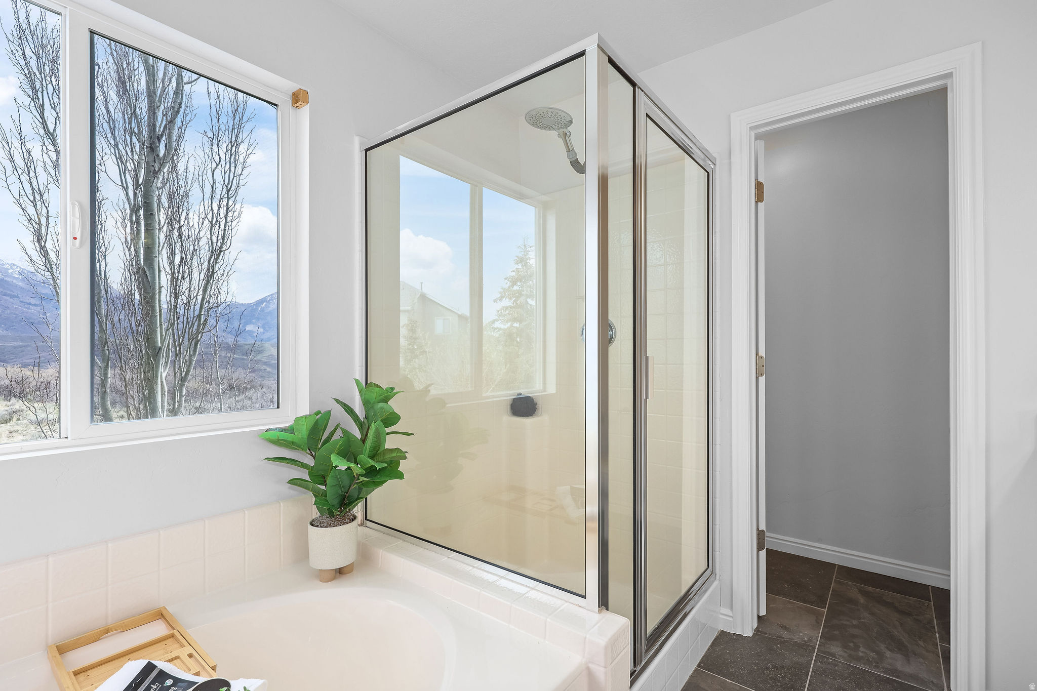 EAGLE CREST NO 1 AT SUNCREST - Residential