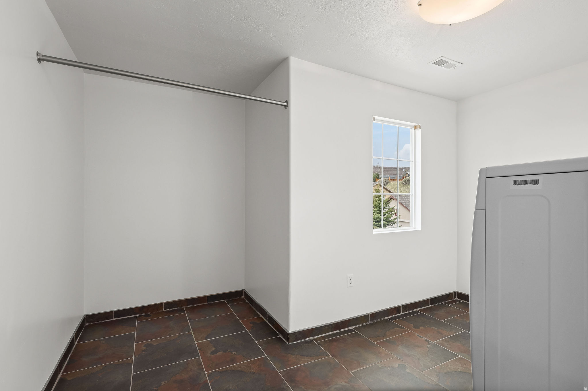 EAGLE CREST NO 1 AT SUNCREST - Residential