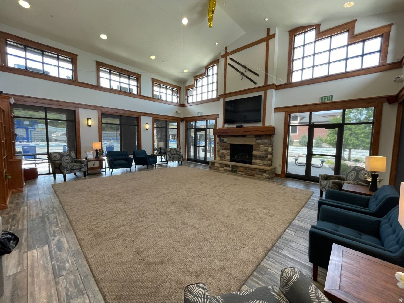 EAGLE CREST NO 1 AT SUNCREST - Residential