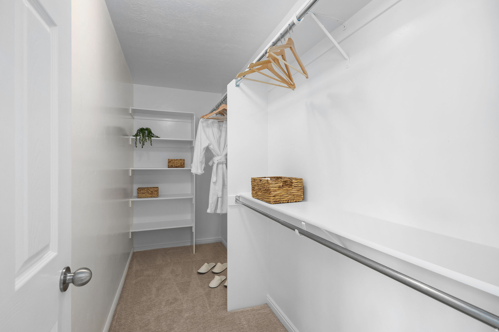 EAGLE CREST NO 1 AT SUNCREST - Residential