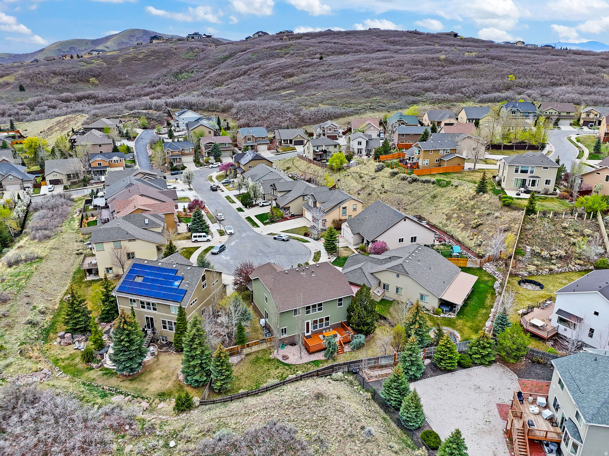 EAGLE CREST NO 1 AT SUNCREST - Residential