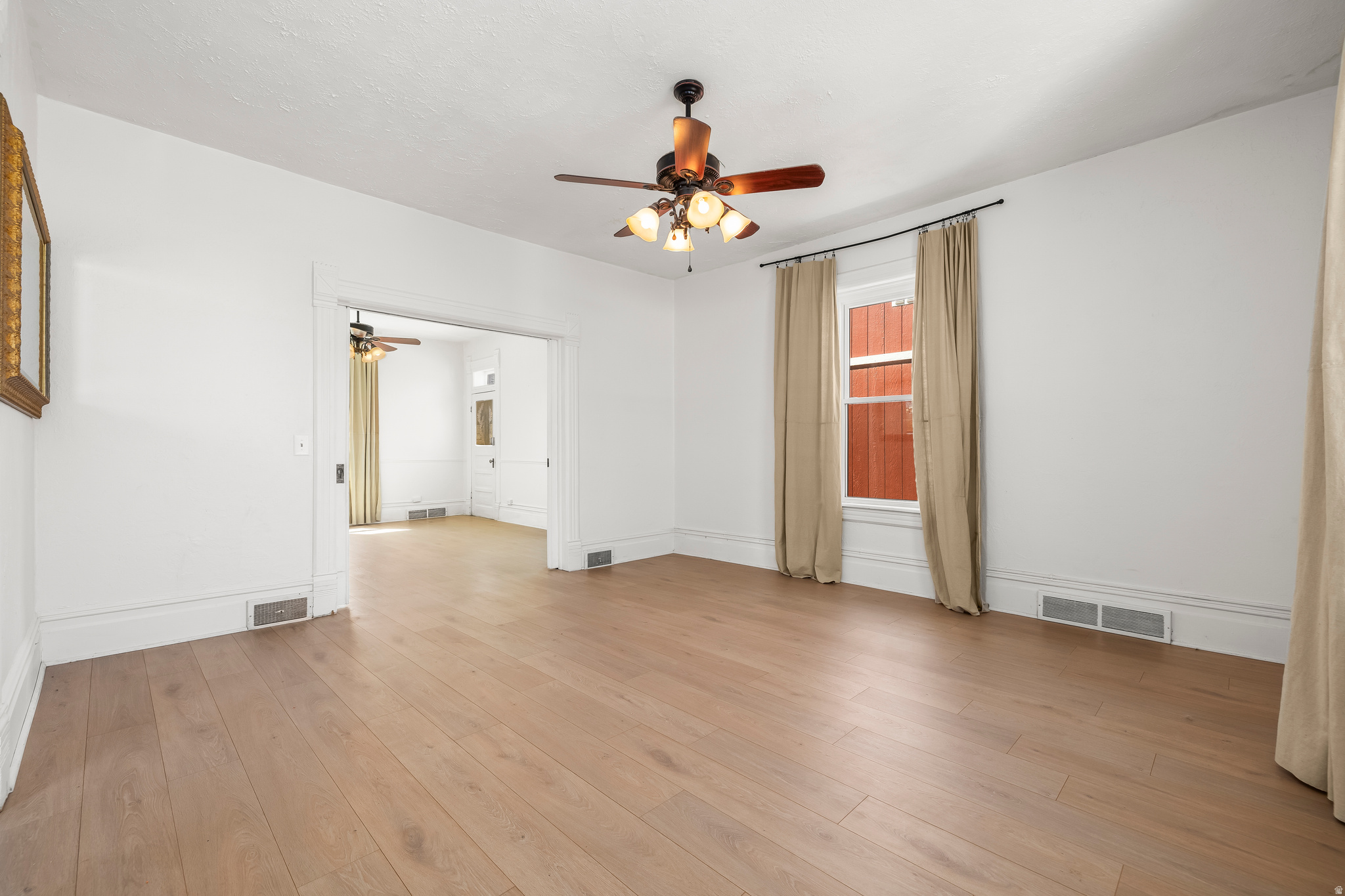 MEADOWS - Residential