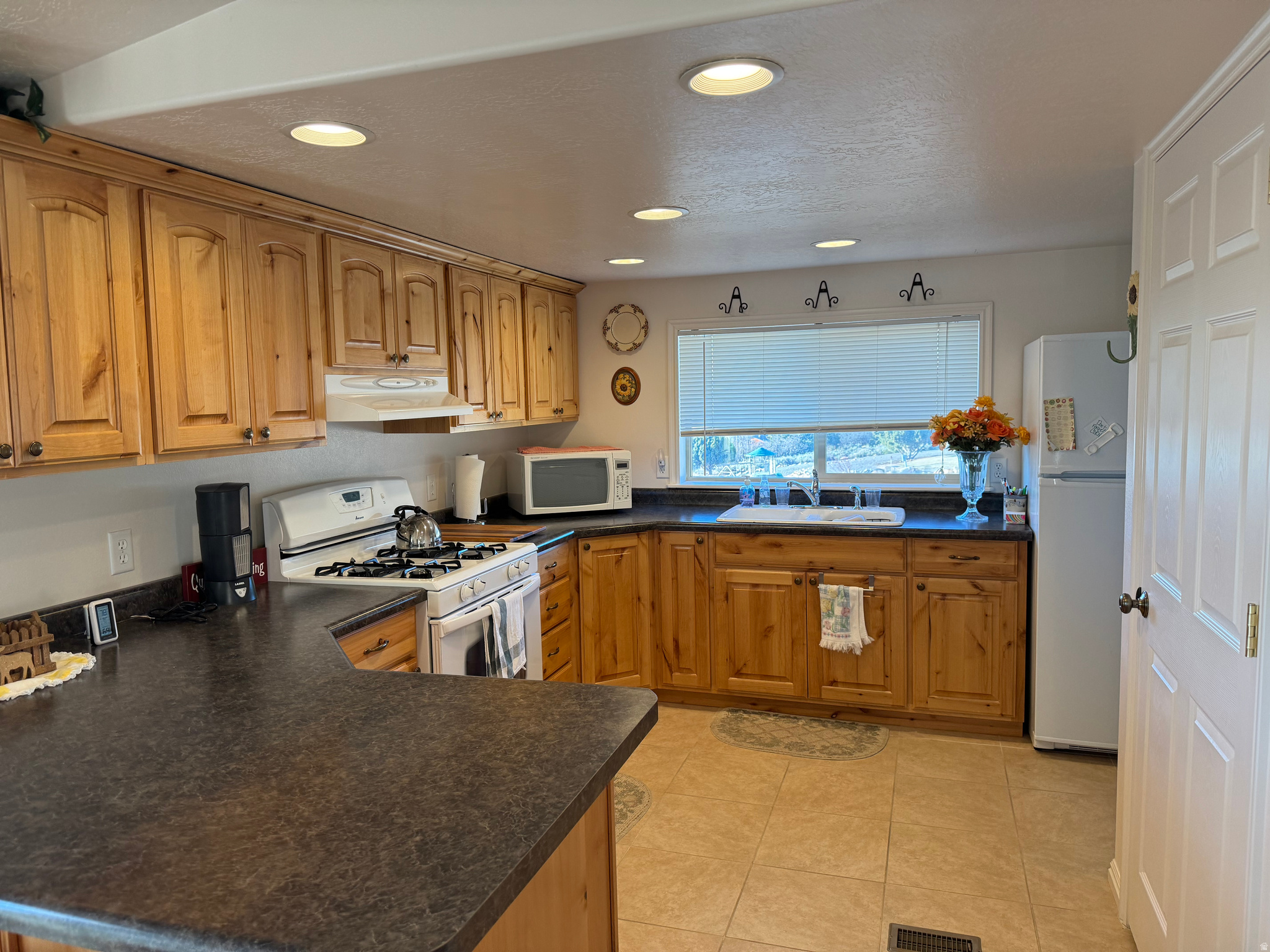 SKYLINE MOUNTAIN RESORT - Residential