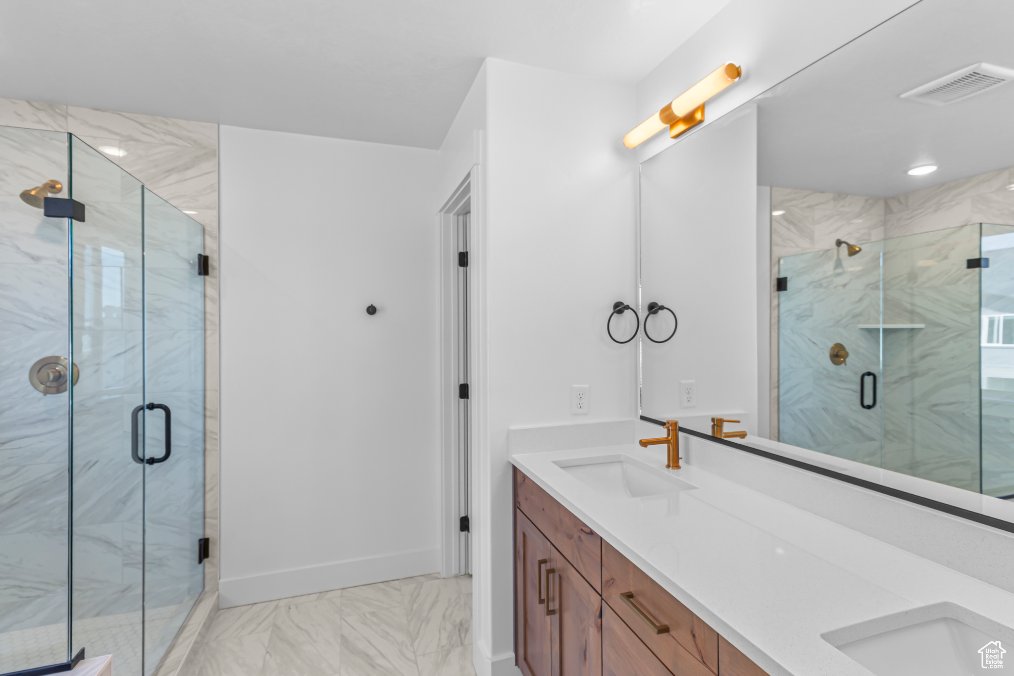 RIDGELINE PARK - Residential
