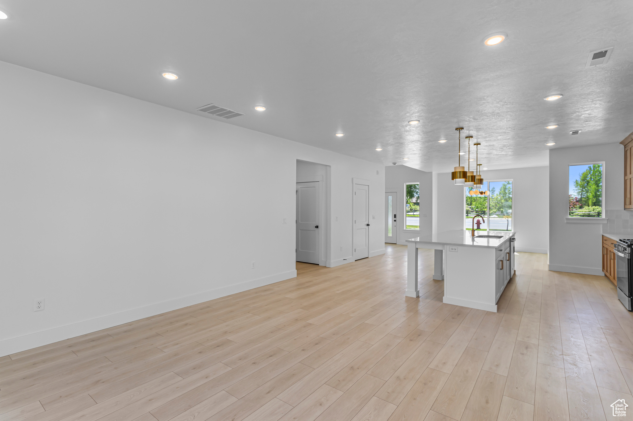 RIDGELINE PARK - Residential