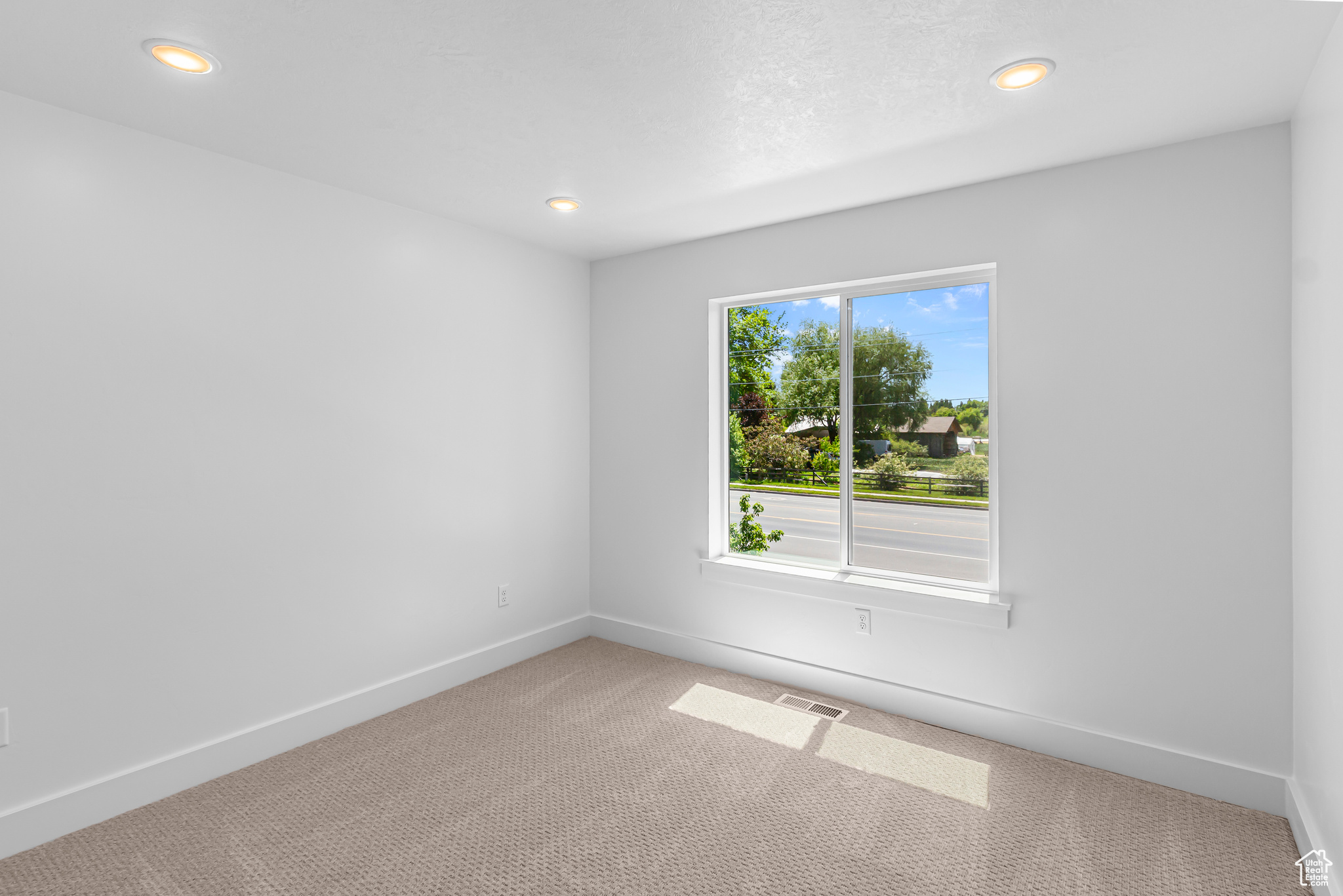 RIDGELINE PARK - Residential