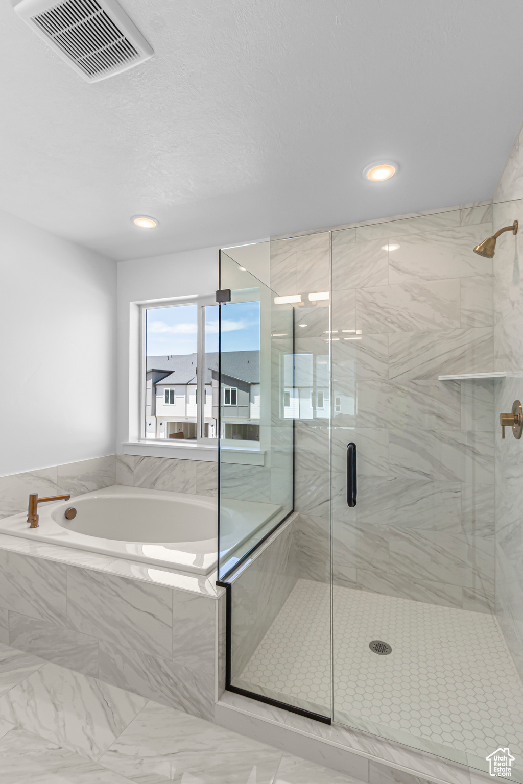 RIDGELINE PARK - Residential
