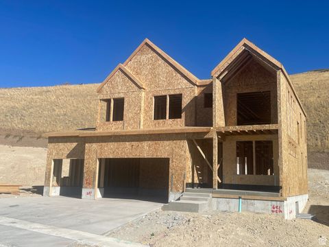 Photo of 5894 N CANYON RIM RD, Lehi, UT 84048 (MLS # 2116342)