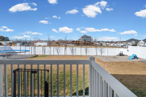 Tiny photo for 960 S 650 W, Farmington, UT 84025 (MLS # 2139779)