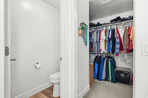 Tiny photo for 960 S 650 W, Farmington, UT 84025 (MLS # 2139779)