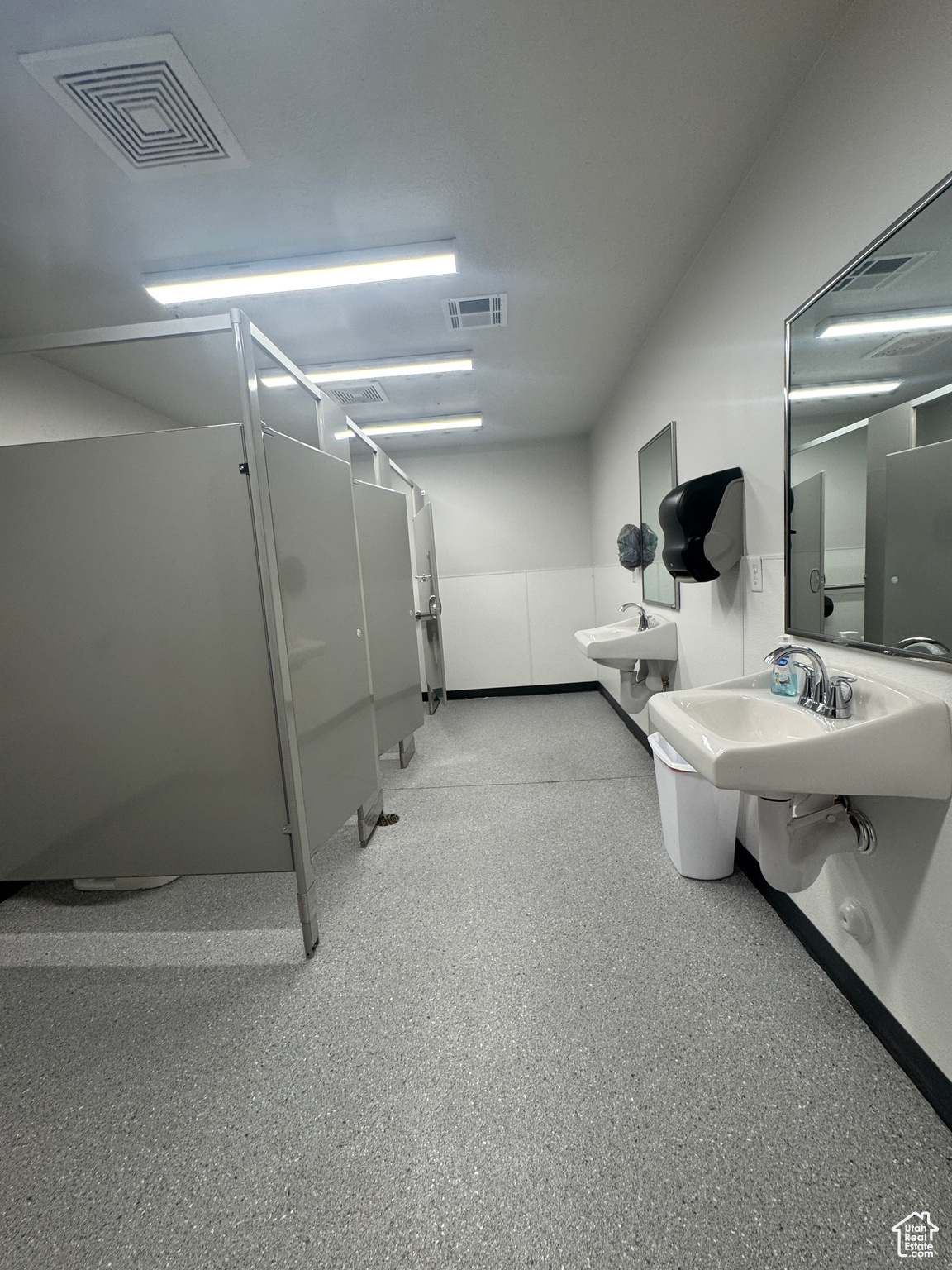 WILBUR ACRES AMD 3 - Commercial Sale