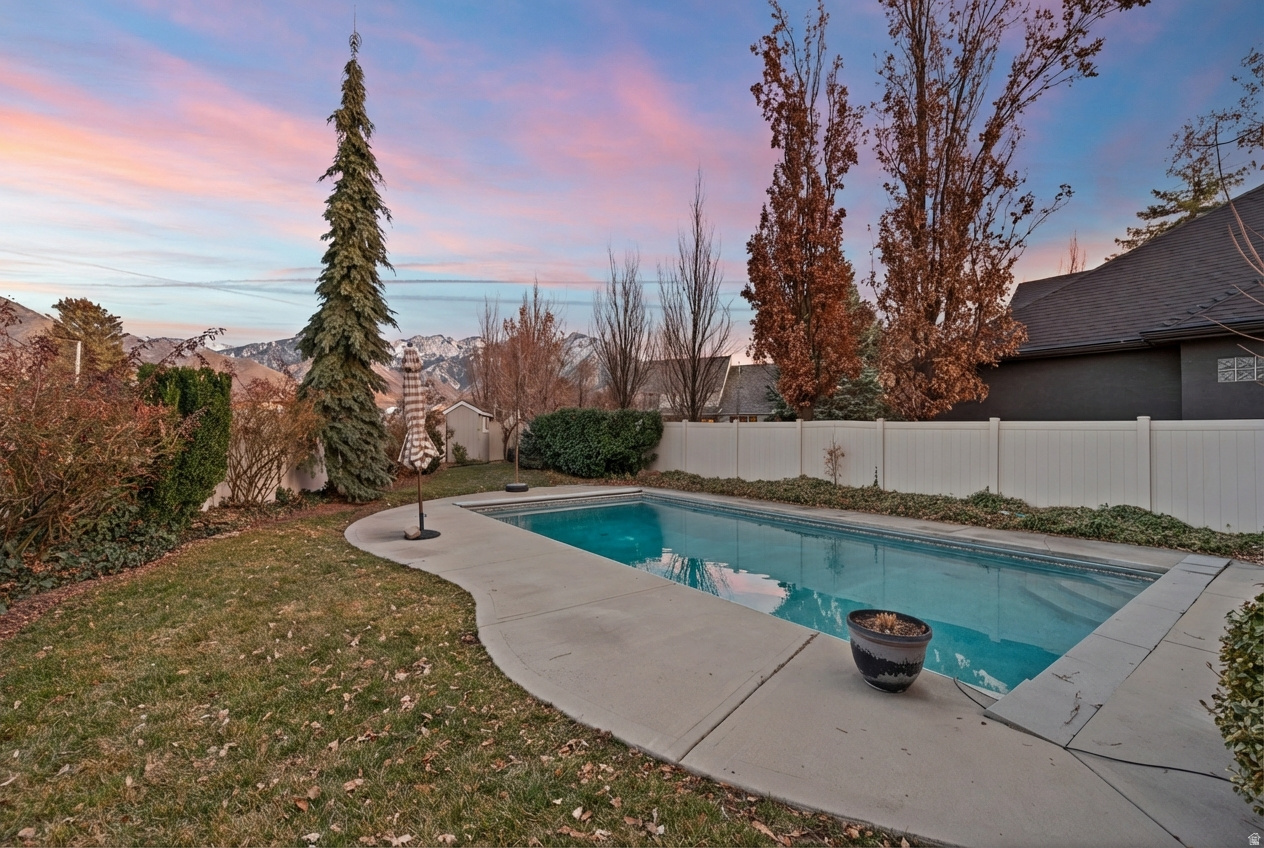 WILLOW LANE - Residential