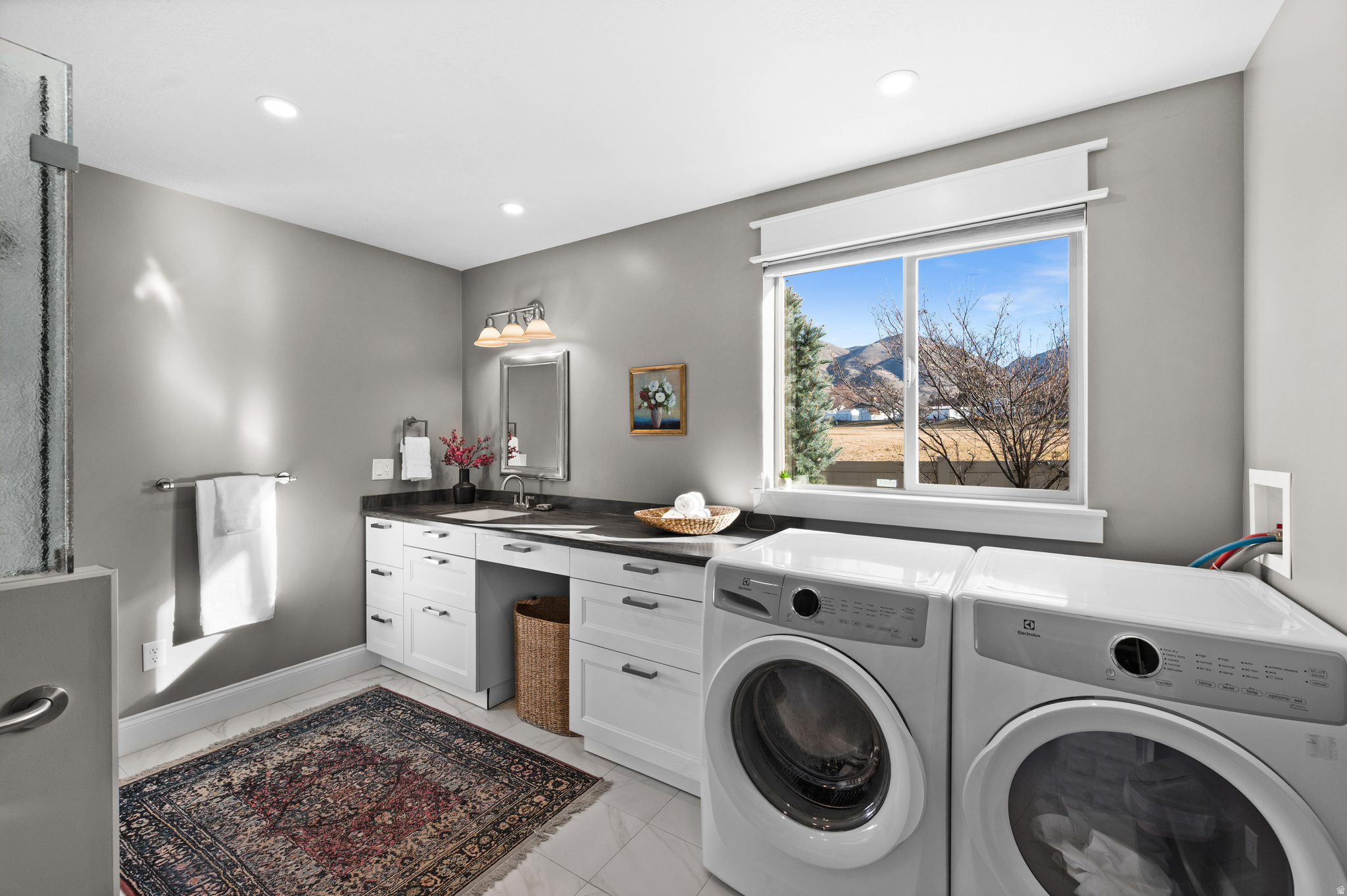 WILLOW LANE - Residential