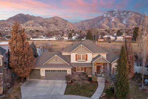Tiny photo for 2439 E WOODWILLOW CIR, Salt Lake City, UT 84109 (MLS # 2135490)