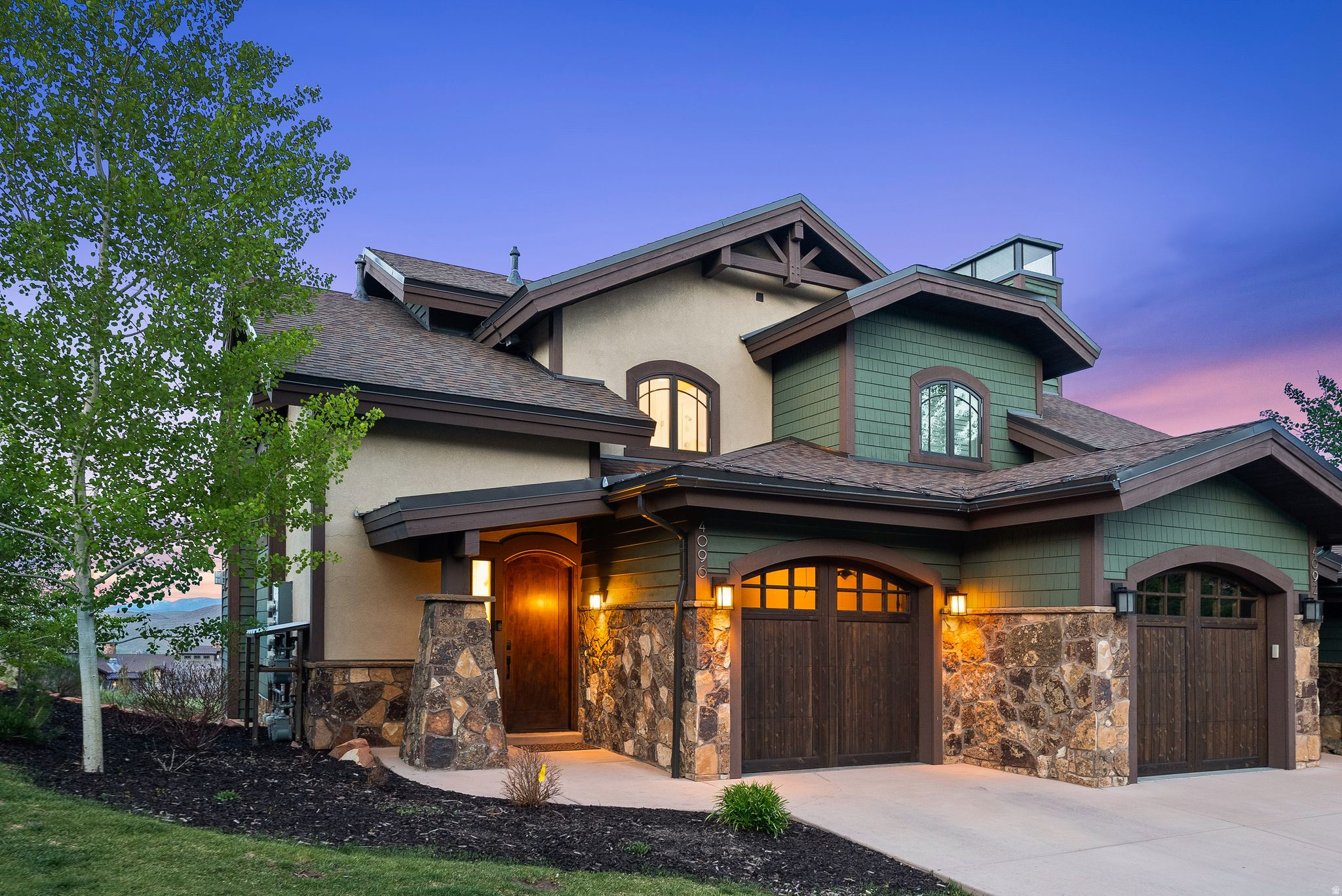 FAIRWAY SPRINGS SKI & GOLF VILLAS CONDO - Residential
