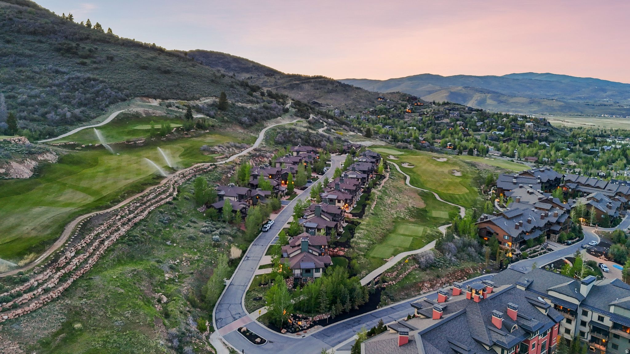 FAIRWAY SPRINGS SKI & GOLF VILLAS CONDO - Residential