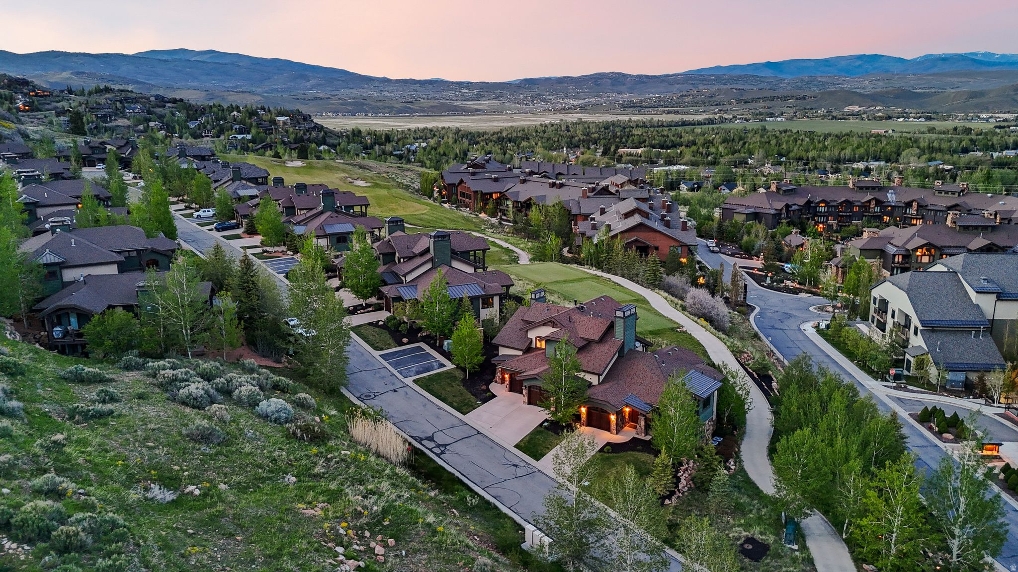 FAIRWAY SPRINGS SKI & GOLF VILLAS CONDO - Residential