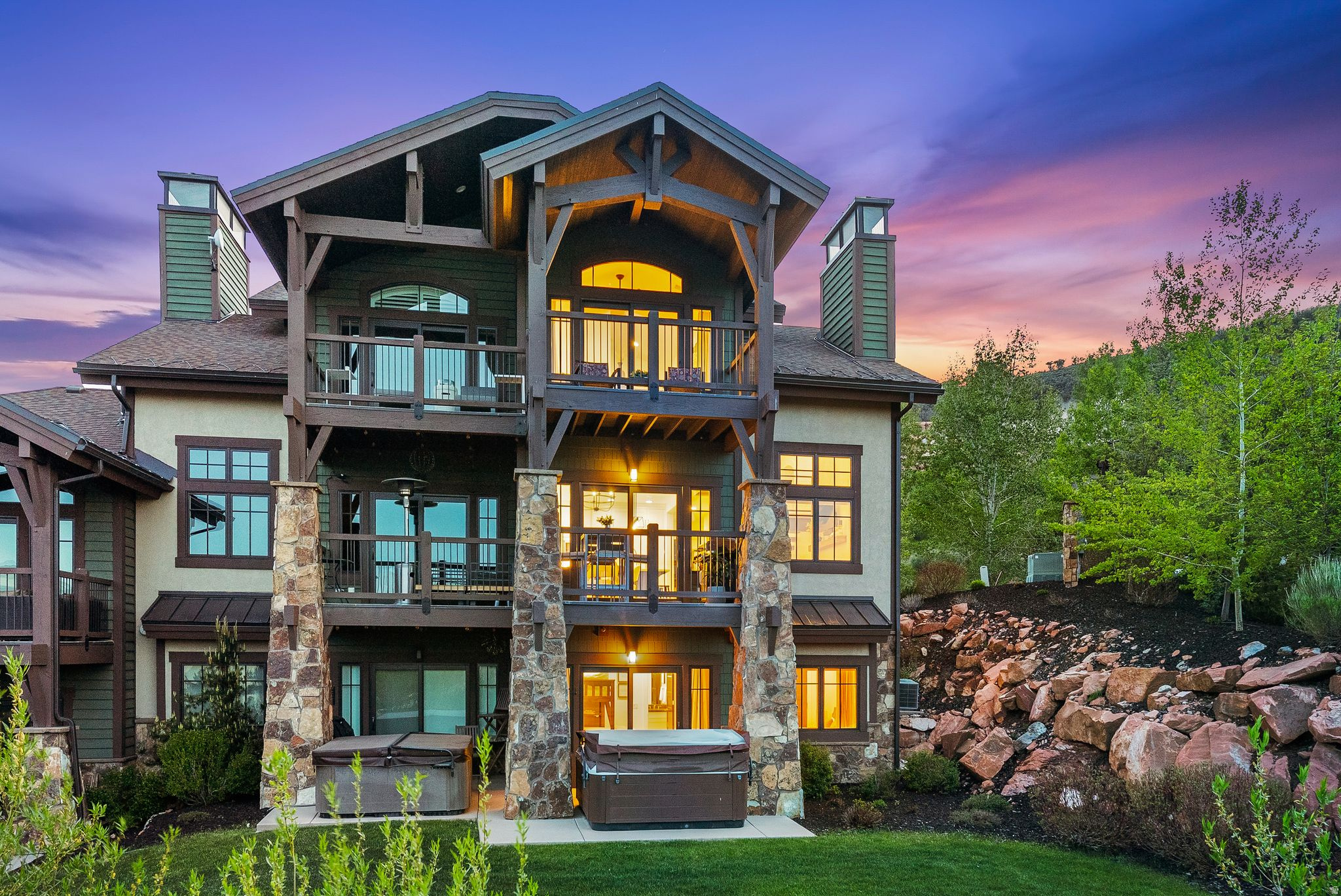 FAIRWAY SPRINGS SKI & GOLF VILLAS CONDO - Residential