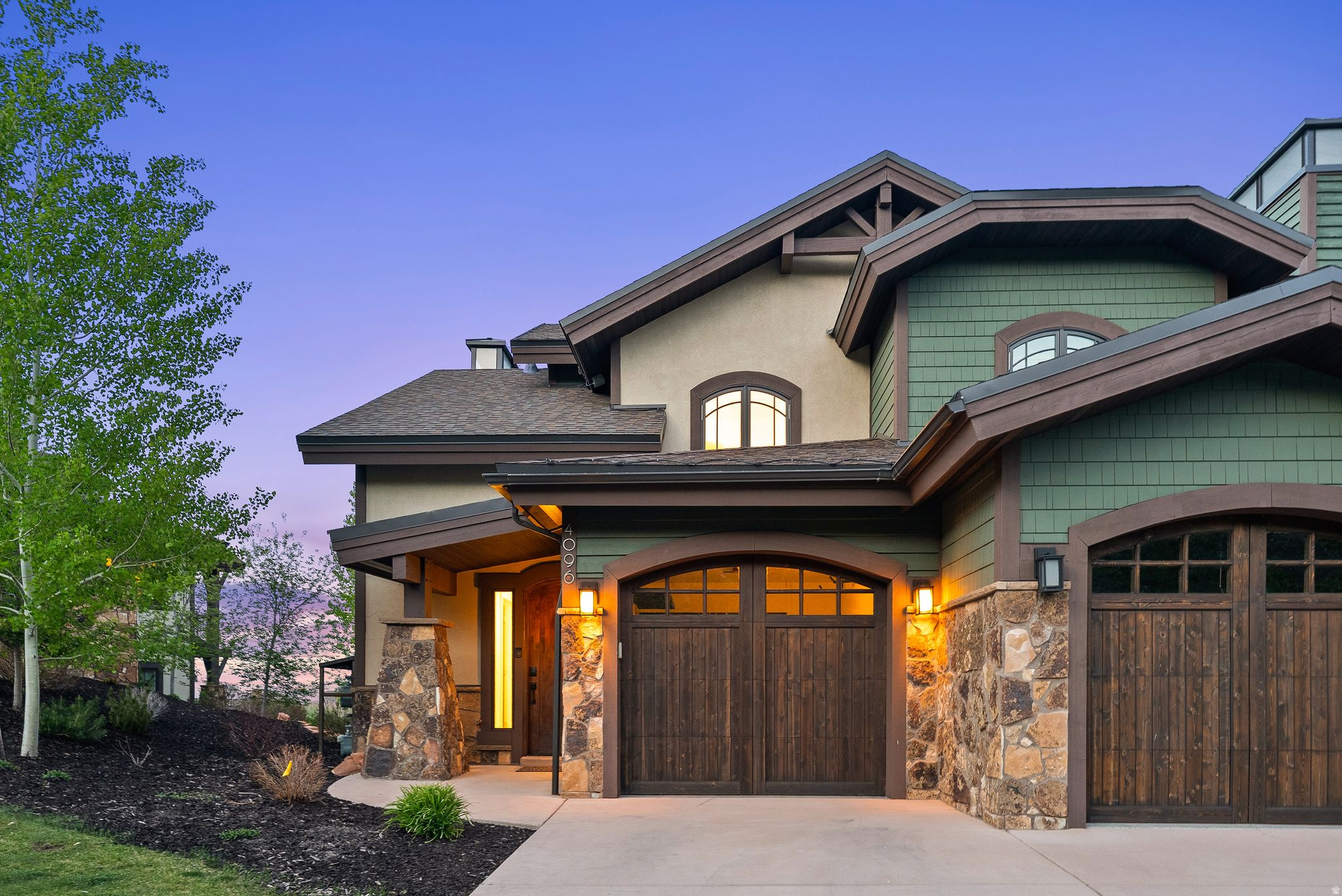 FAIRWAY SPRINGS SKI & GOLF VILLAS CONDO - Residential