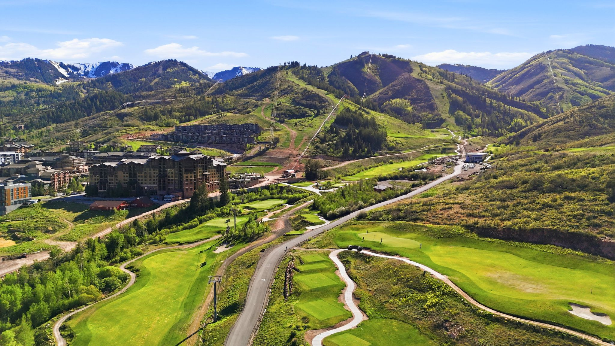 FAIRWAY SPRINGS SKI & GOLF VILLAS CONDO - Residential