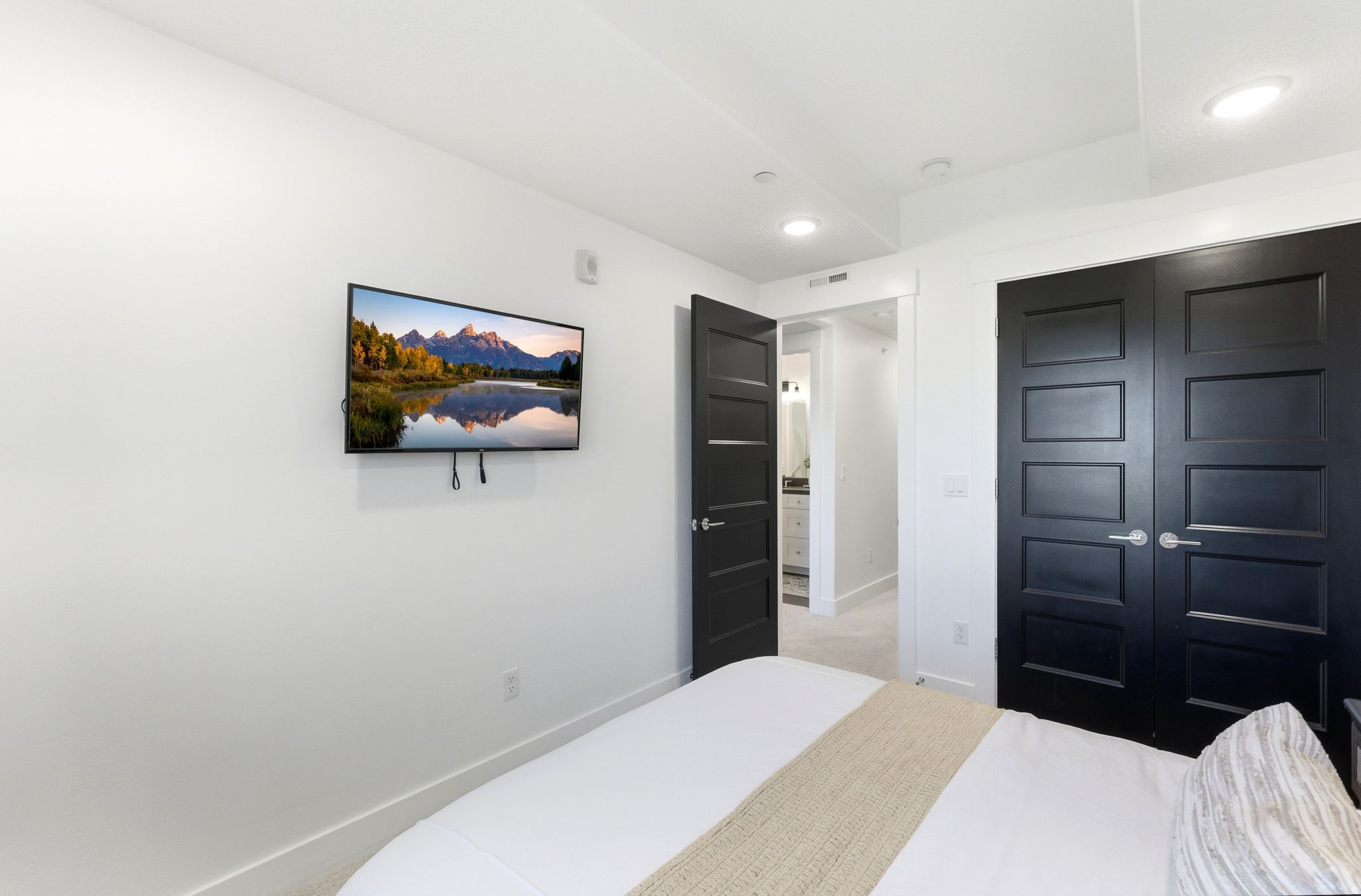 FAIRWAY SPRINGS SKI & GOLF VILLAS CONDO - Residential