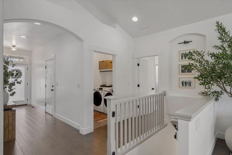 Tiny photo for 542 E PETERSEN PKWY S, South Weber, UT 84405 (MLS # 2154462)
