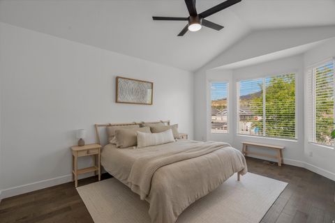 Tiny photo for 542 E PETERSEN PKWY S, South Weber, UT 84405 (MLS # 2154462)