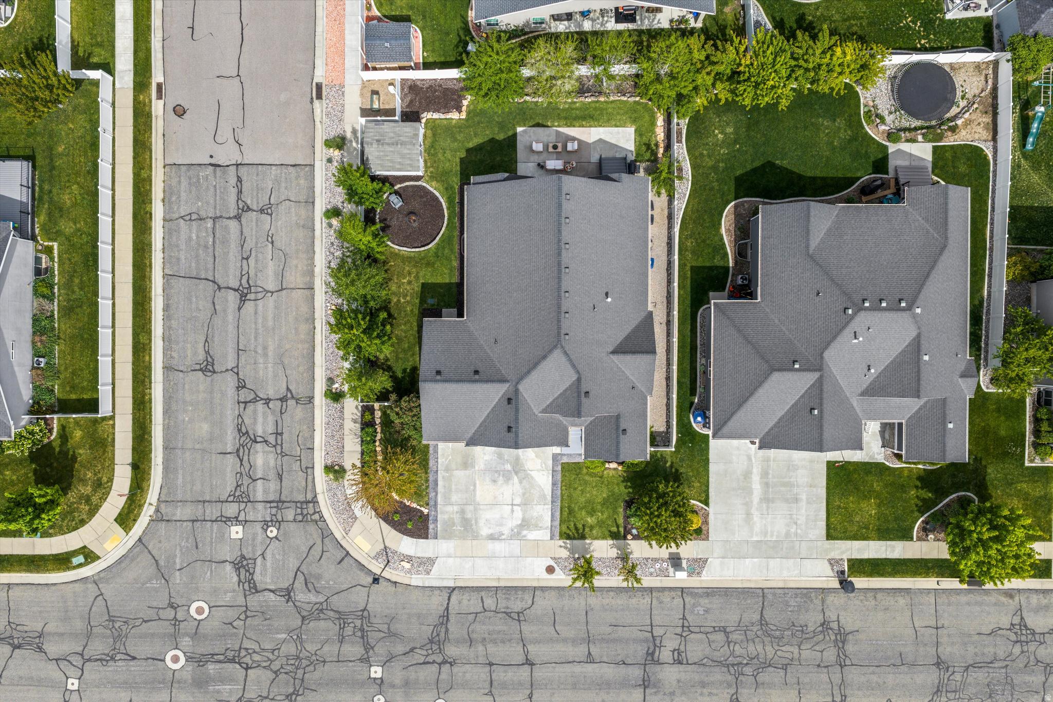 CANYON MEADOWS - Residential