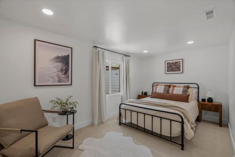 Tiny photo for 542 E PETERSEN PKWY S, South Weber, UT 84405 (MLS # 2154462)