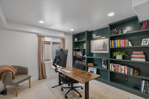 Tiny photo for 542 E PETERSEN PKWY S, South Weber, UT 84405 (MLS # 2154462)